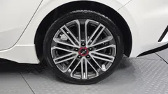 2023 Kia K3 1.6 Turbo GT 5Door — фото 5
