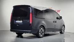 2023 Hyundai Staria 4WD Lounge 9-Seater — фото 2