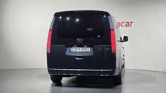 2023 Hyundai Staria 4WD Lounge 9-Seater — фото 4