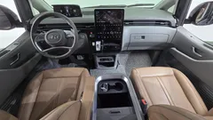 2023 Hyundai Staria 4WD Lounge 9-Seater — фото 7
