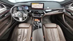 2022 BMW 5-Series 530i M Sport Package — фото 7
