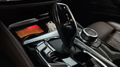 2022 BMW 5-Series 530i M Sport Package — фото 9