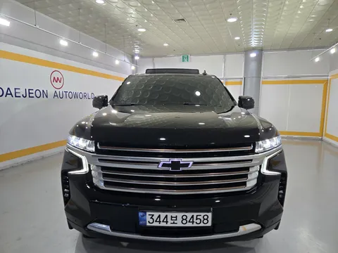 2022 ChevroletGMDaewoo Tahoe 6.2 Dark Knight 4WD