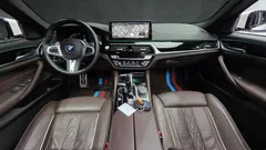 2023 BMW 5-Series 530i M Sport Package — фото 7