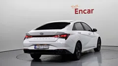 2023 Hyundai AVANTE Smart — фото 2
