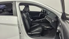 2023 Hyundai AVANTE Smart — фото 11