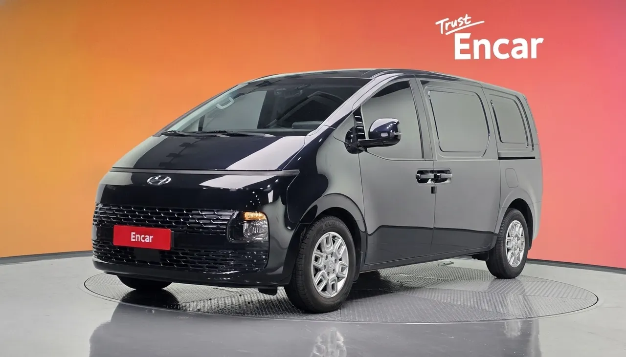 2022 Hyundai Staria L3.5 Cargo 3-Seater