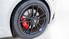 2022 Porsche 911 Carrera 4 GTS — фото 9