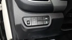 2023 Kia Seltos Gasoline 1.6 Turbo 2WD, белый — фото 14