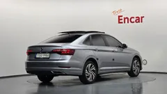 2021 Volkswagen Jetta 1.4 TSI Prestige — фото 2