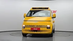 2023 Hyundai Staria L3.5  Kinder Safety Car — фото 3