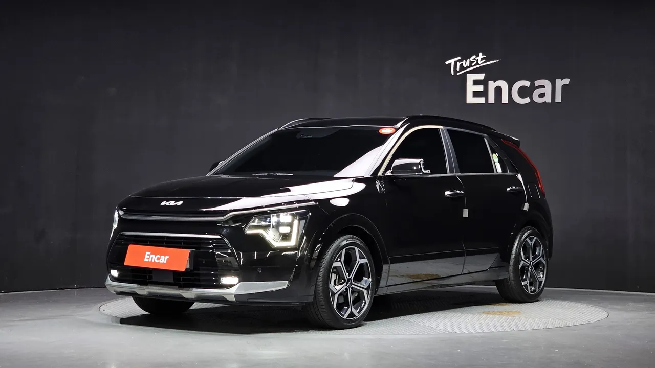 2024 Kia Niro Signature