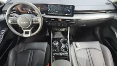 2024 Kia K5 2.0, белый — фото 7