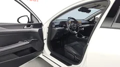 2024 Kia K5 2.0, белый — фото 10