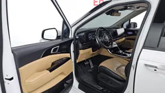 2023 Kia Carnival Diesel 7-Seater Signature — фото 10