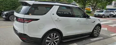 2022 Land Rover Discovery P360 R-Dynamic SE — фото 4