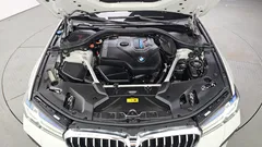 2022 BMW 5-Series 530e M Sport — фото 6