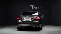2023 Mercedes-Benz E-Class E250 AMG Line — фото 4