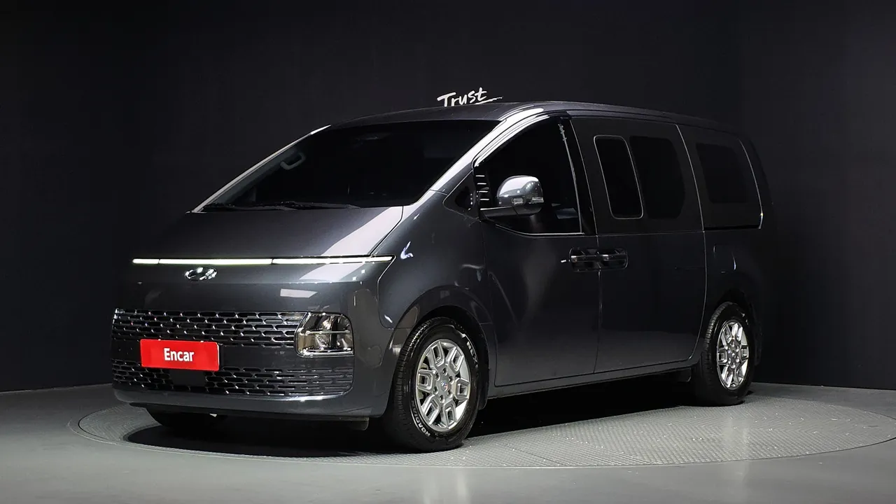 2022 Hyundai Staria L3.5 Cargo 5-Seater