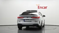 2023 BMW 2-Series 220i M Sports — фото 4