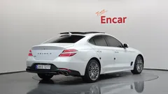 2023 Genesis G70 Gasoline 2.0T 2WD — фото 2