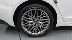2023 Genesis G70 Gasoline 2.0T 2WD — фото 5