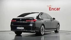 2023 BMW 7-Series 740i sDrive Design Pure Excellence — фото 2