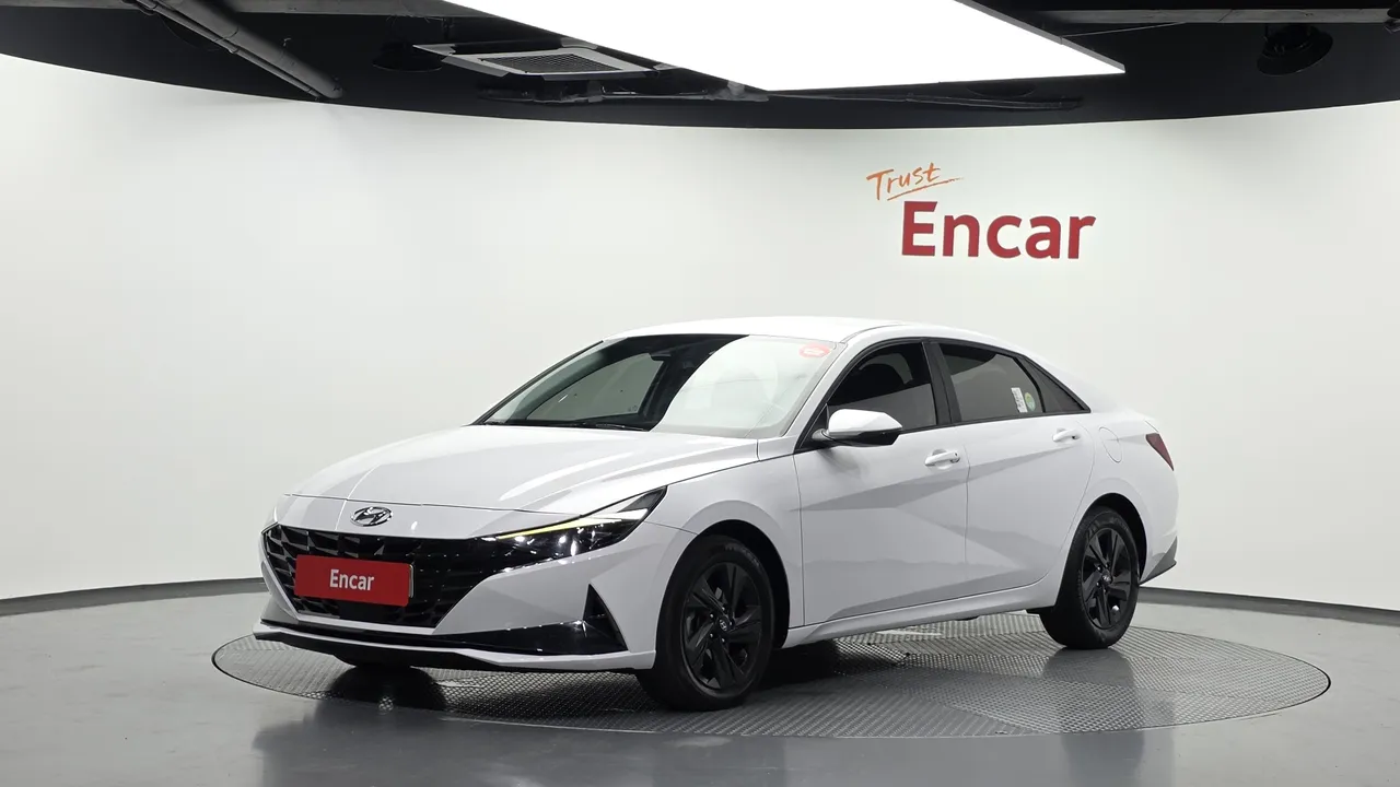 2022 Hyundai AVANTE Modern