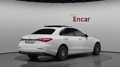 2023 Mercedes-Benz C-Class C200 Avantgarde — фото 2