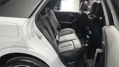 2020 Audi Q2 35 TDI Premium — фото 11