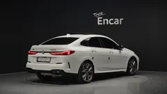 2022 BMW 2-Series M235i xDrive — фото 2