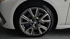 2022 BMW 2-Series M235i xDrive — фото 5