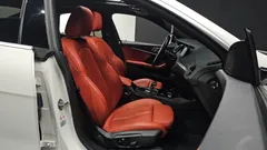 2022 BMW 2-Series M235i xDrive — фото 10