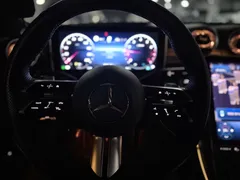 2023 Mercedes-Benz C-Class C300 4MATIC AMG Line — фото 5