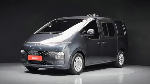2022 Hyundai Staria Cargo 5-Seater