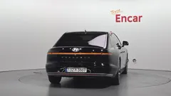 2023 Hyundai Grandeur Premium — фото 4