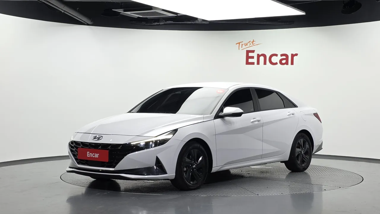 2023 Hyundai AVANTE Modern
