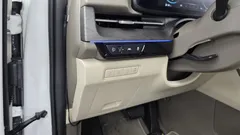 2023 Kia Carnival Diesel 9-Seater Signature — фото 17