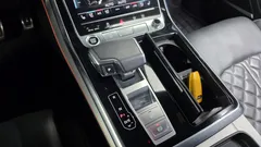 2023 Audi Q8 55 TFSI Quattro Premium — фото 9
