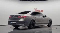 2023 BMW 7-Series 740i sDrive Design Pure Excellence — фото 2