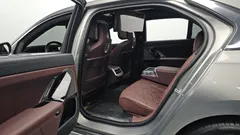 2023 BMW 7-Series 740i sDrive Design Pure Excellence — фото 12