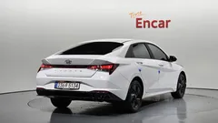 2023 Hyundai AVANTE Smart — фото 2