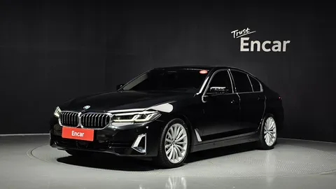 2023 BMW 5-Series 530i Luxury