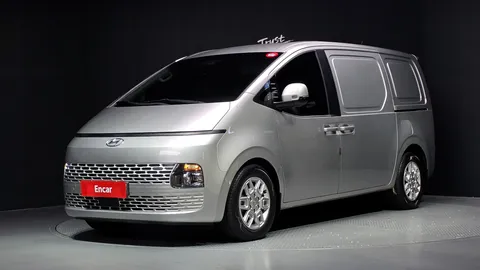 2022 Hyundai Staria Cargo 3-Seater
