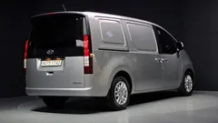 2022 Hyundai Staria Cargo 3-Seater — фото 2