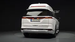 2022 Kia Carnival Gasoline 7-Seater Hi-Limousine — фото 4