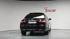 2023 Mercedes-Benz E-Class E350 4MATIC AMG Line — фото 4