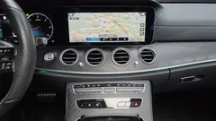2022 Mercedes-Benz E-Class E220d 4MATIC AMG Line — фото 17