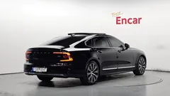 2021 Volvo S90 B5 Inscription, чёрный — фото 2
