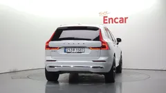 2023 Volvo XC60 T8 Ultimate Bright — фото 4